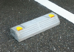車止め設置