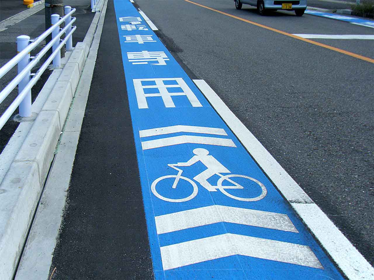 自転車通行帯 サンコー企画株式会社