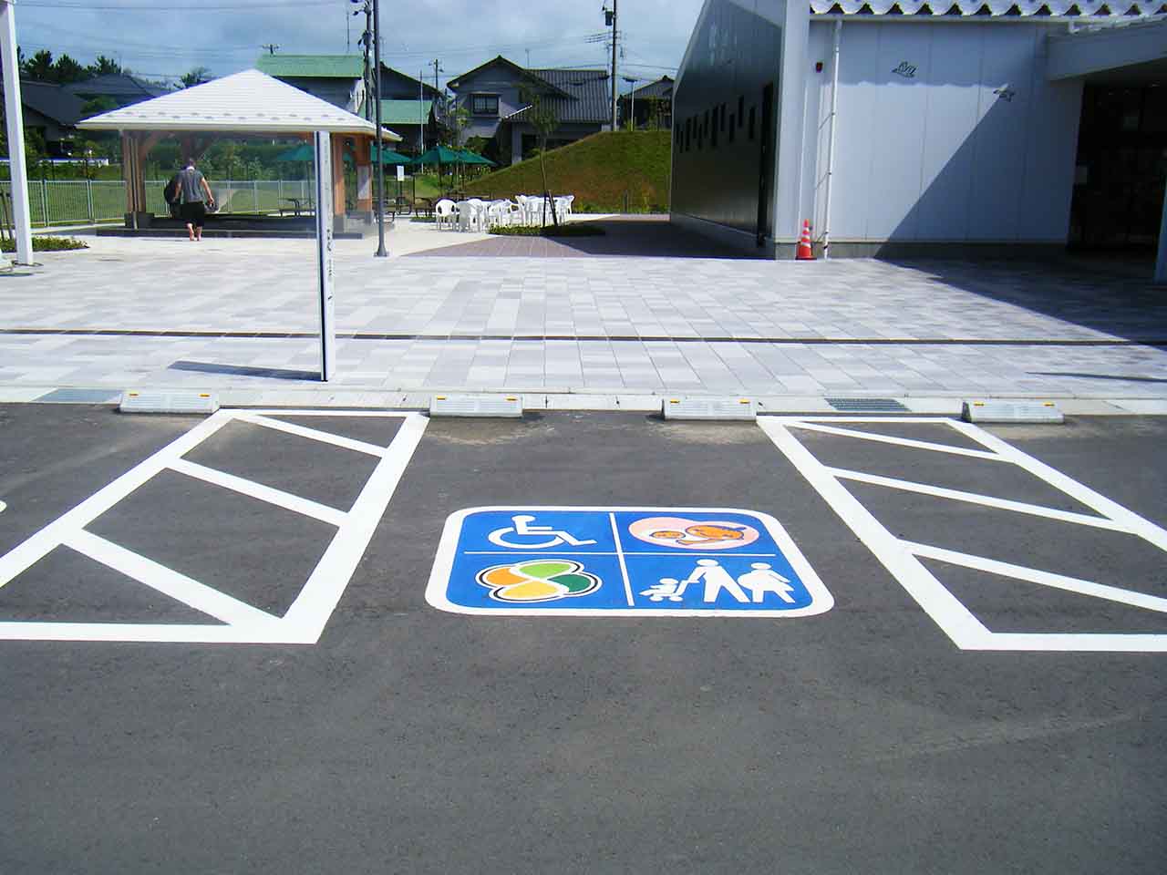 優先駐車区画